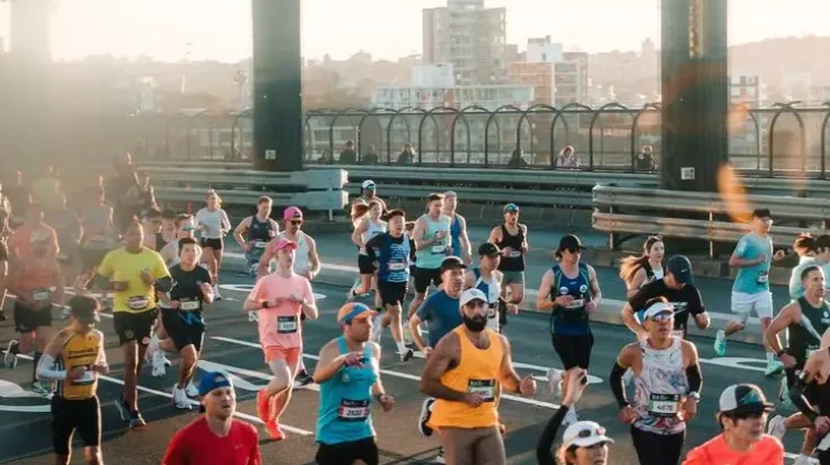 Alasan Gen Z Gandrungi Lari Marathon dan Pilates